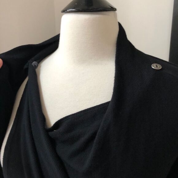 Ink Love and Peace Stitch Fix Wrap Thermal Top M - Picture 4 of 10